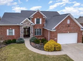 7753 Shadowleaf Ln, Cincinnati, OH 45247