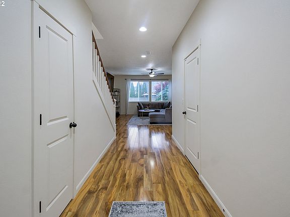 4th image of 10314 NE 144th Ave