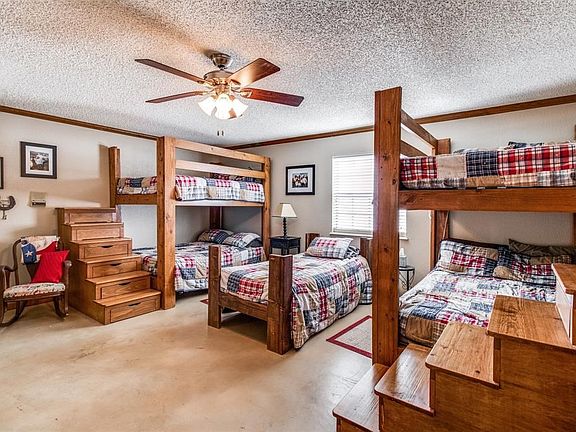 4th image of 158 Cortez Dr