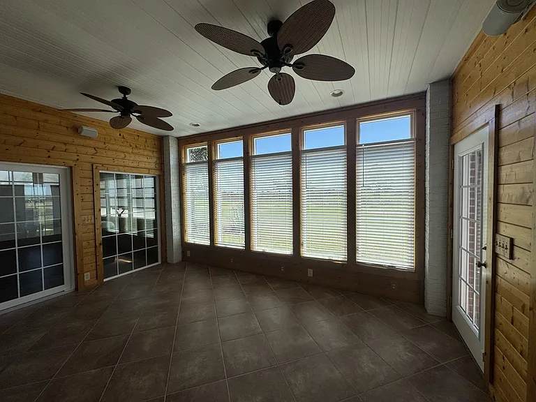 118 Captains Ln — Photo 23