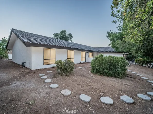 11410 Lombardy Ln, Moreno Valley, CA 92557