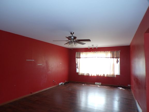5th image of 378 Briarwood Dr