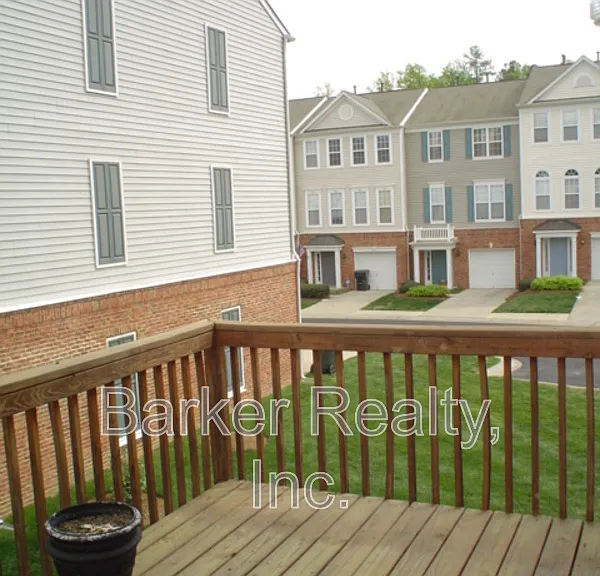 7100 Proctor Hill Dr — Photo 11