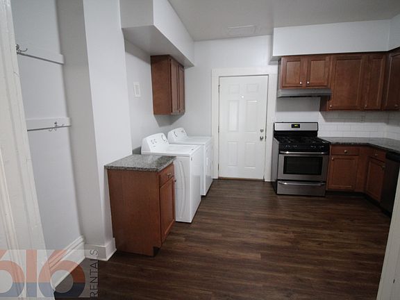 3rd image of 243 Valley Ave NW