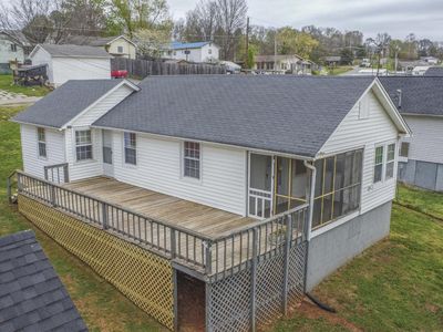 1009 E 1st Ave, Lenoir City, TN, 37771