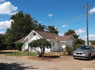 400 Bartch Ave, Patterson, CA 95363