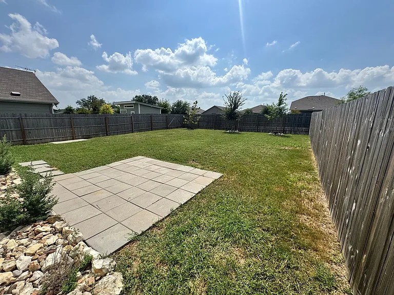 9917 Dicket Mead Rd — Photo 31