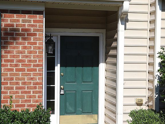 2nd image of 11230 Maplecroft Ct