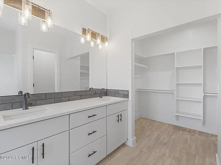 1107 Station Loop Rd — Photo 18