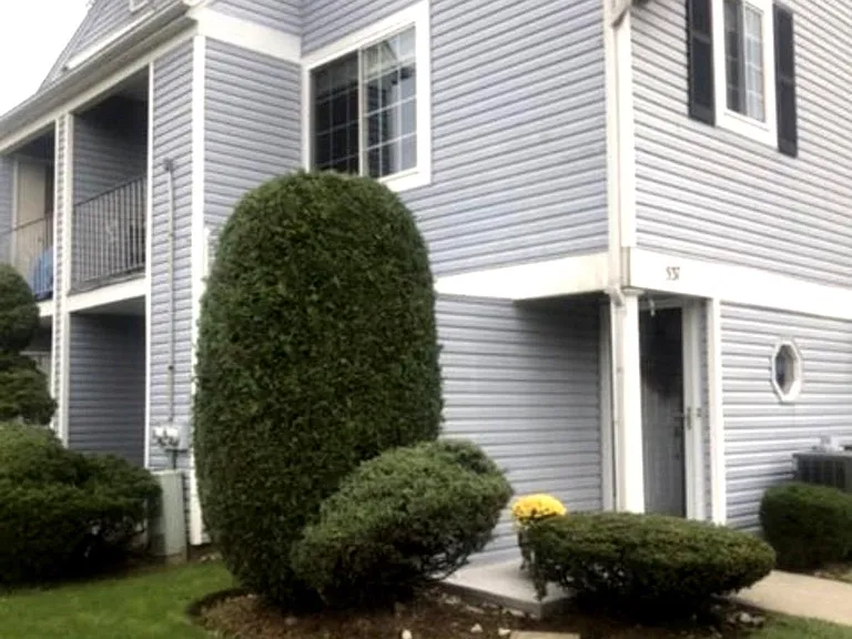 537 Correll Ave #B — Photo 1