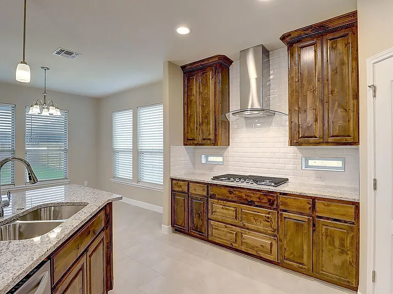 2202 Crystal Bay Dr — Photo 14