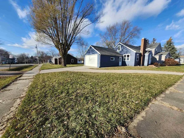 510 South APPLE AVENUE, Marshfield, WI 54449