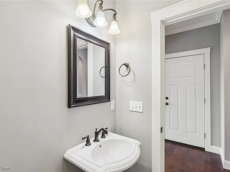 2 Creek Rdg — Photo 18