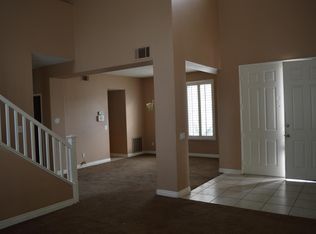 726 Hearst Way, Corona, CA 92882