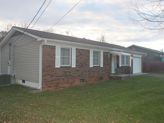 2nd image of 4411 Cheyenne Dr
