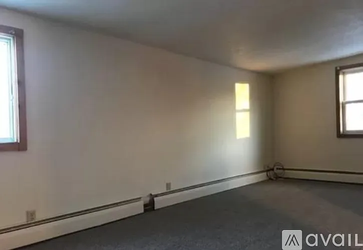 2911 Grand St NE #2 — Photo 16