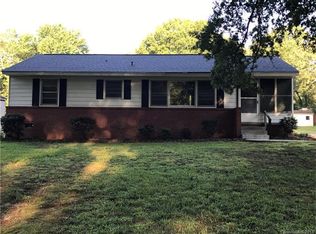 220 S Milford Dr, Salisbury, NC 28144