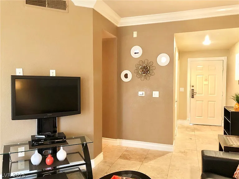 270 E Flamingo Rd #120 — Photo 6