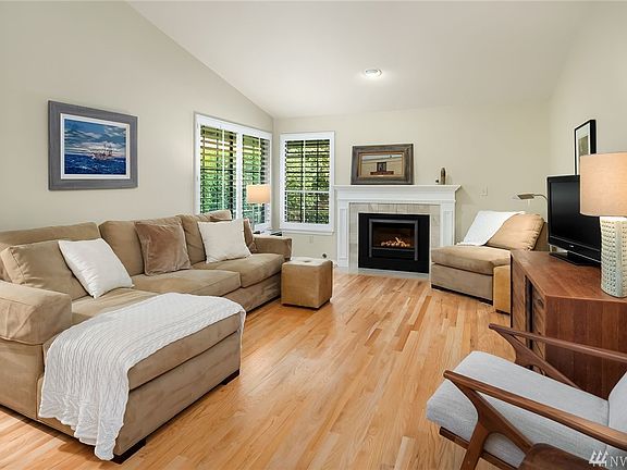 3rd image of 16185 SE 33rd Cir #2302