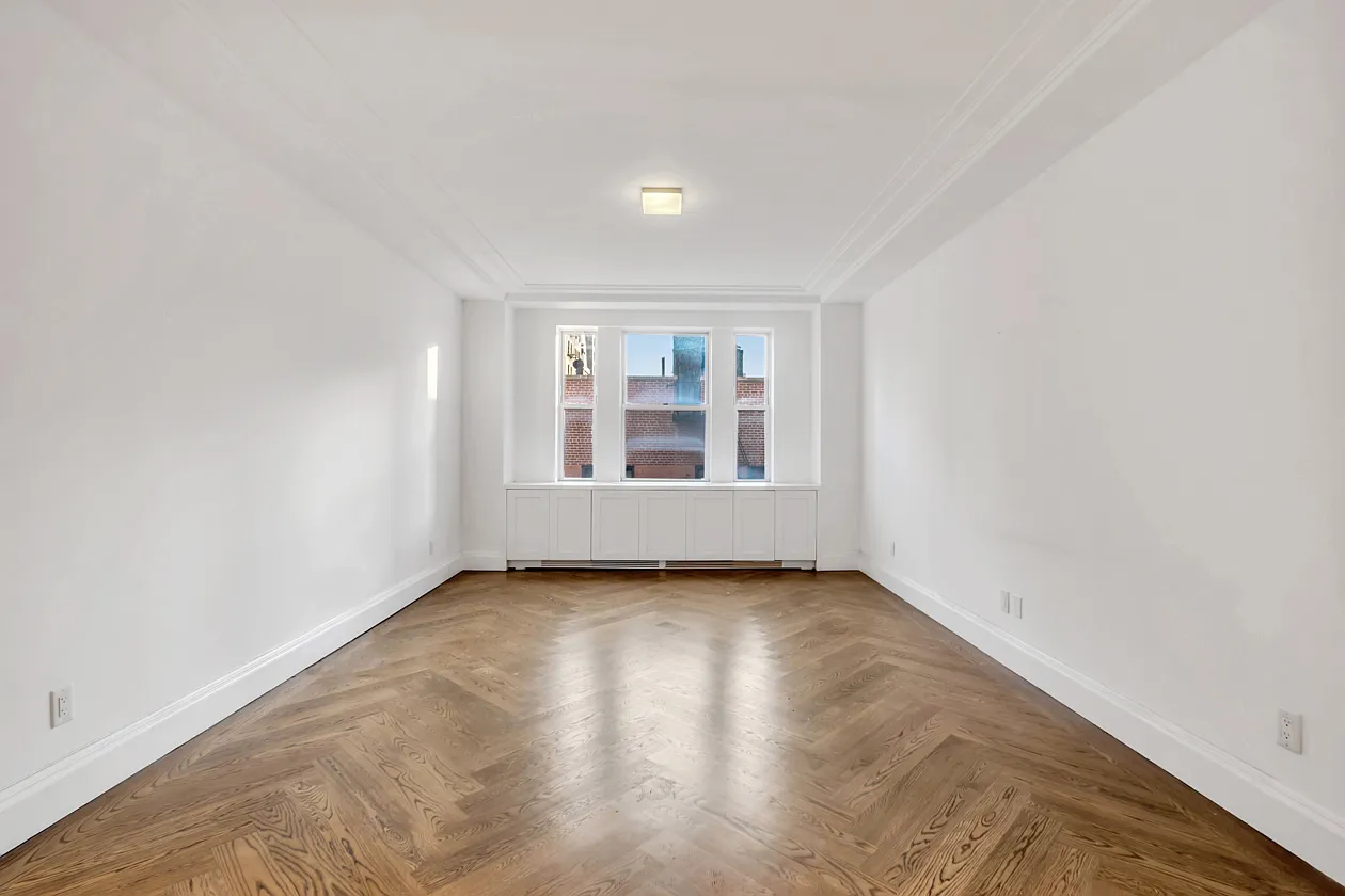 610 West 110th Street — Photo 2