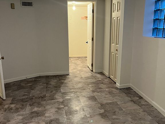 4th image of 5839 W Eastwood Ave #G