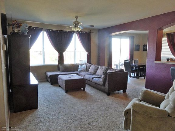 4th image of 1423 Paddington Way