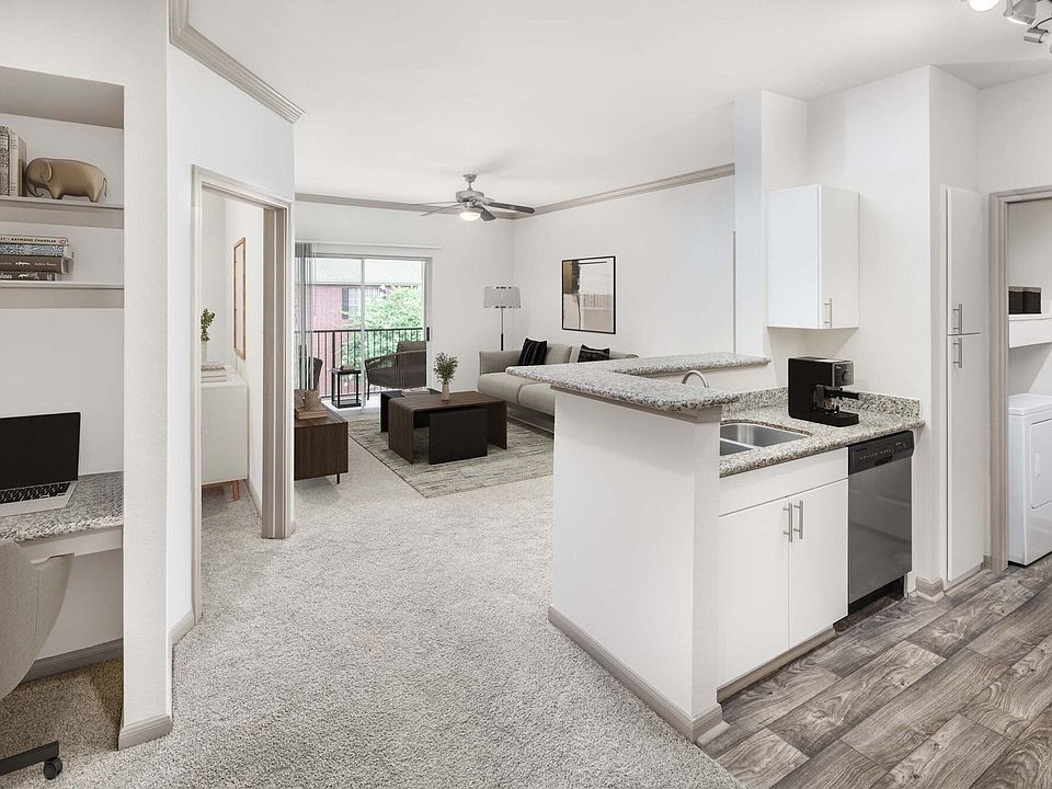 1st image of 680 W Sam Houston Pkwy S APT 312