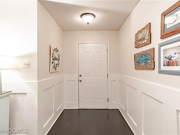 4th image of 5171 Southern Oaks Trl