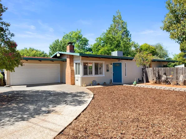 148 Terry Ln, Auburn, CA 95603
