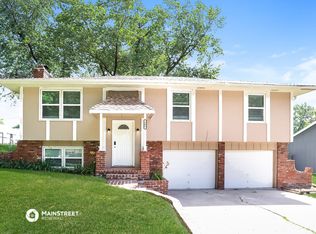 105 N Emerson St, Kansas City, MO 64119