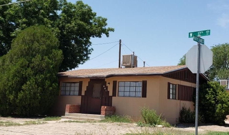 1st image of 601 W 17th St