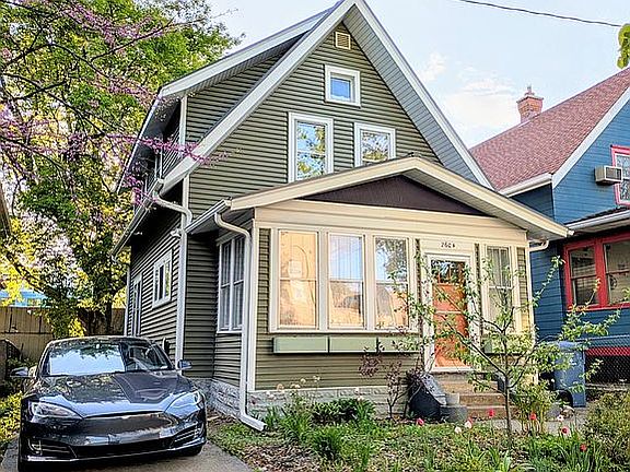 3rd image of 2604 2nd Ave S