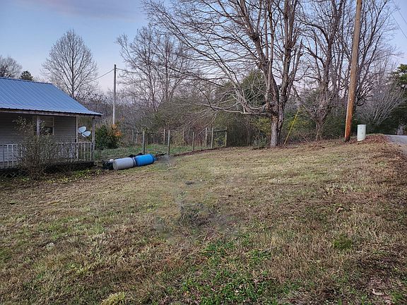 2nd image of 380 County Road 875