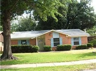 1908 Kris St, Irving, TX 75060