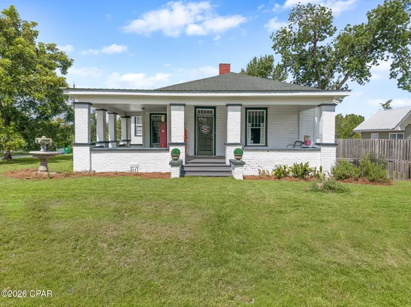 2937 Caledonia St, Marianna, FL 32446