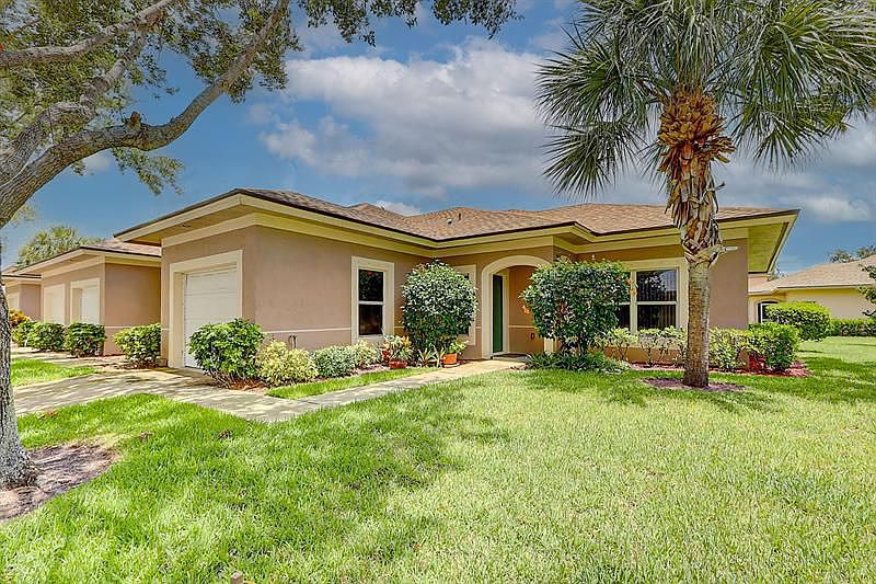 1st image of 1858 Pelican Dr #2