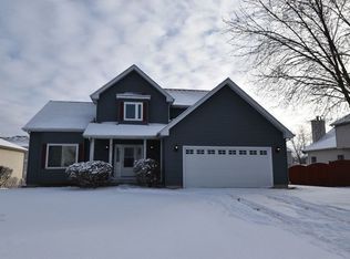 420 Pheasant Chase Dr, Bolingbrook, IL 60490