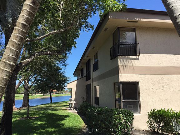 3rd image of 2688 Carambola Cir N #1772