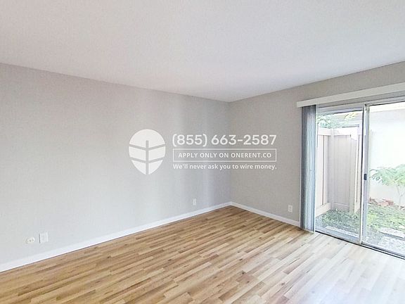 5th image of 2914 Gala Ct