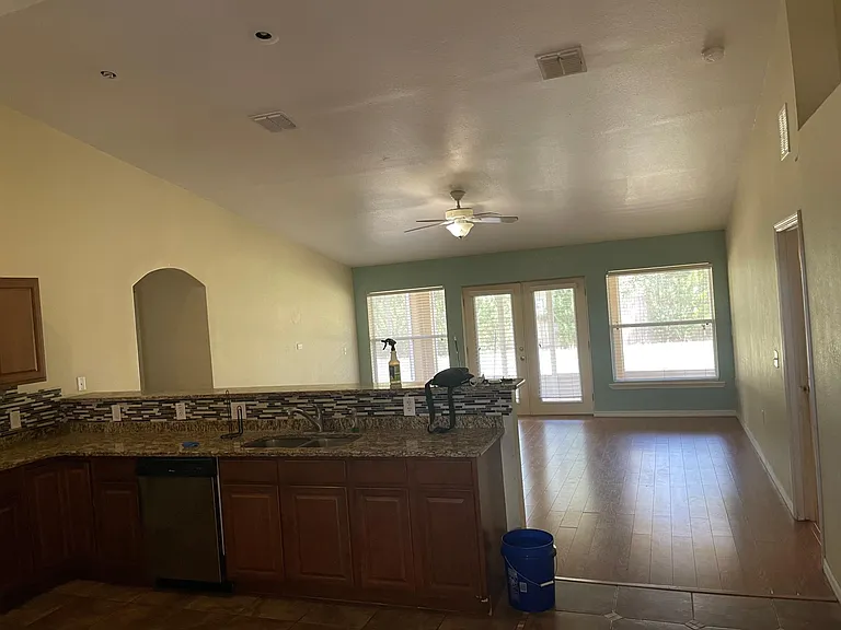 744 Leonardo Ct — Photo 11