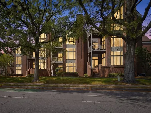 696 Mowbray Arch APT 930, Norfolk, VA 23507