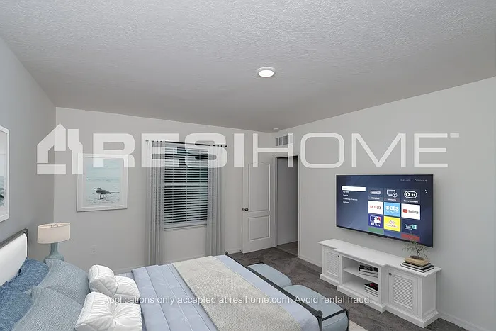 1426 Rila St SE — Photo 8