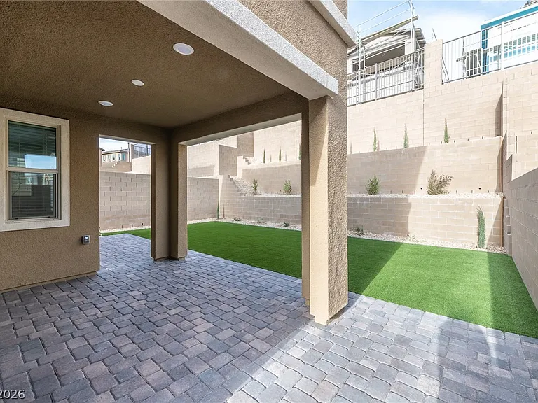 12412 Ocean Tiller Ave — Photo 17