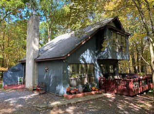 69 Guest Cir, Albrightsville, PA 18210