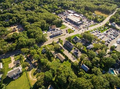 5th image of 45 Montauk Hwy