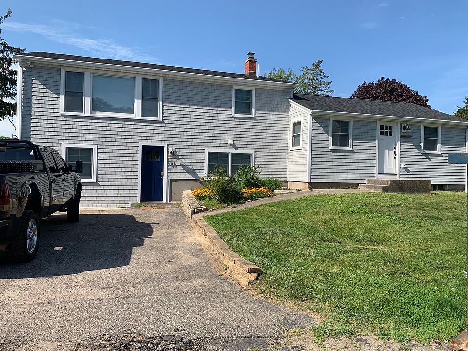 1st image of 60 Traymore St