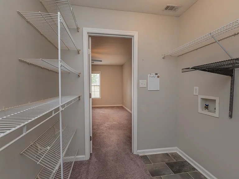 7010 Antilles Dr — Photo 25