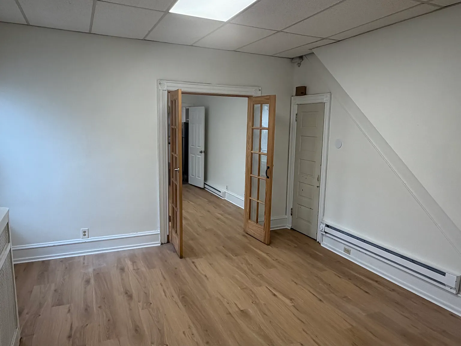 1 bed, 1000 sqft, $1,295 — Photo 2