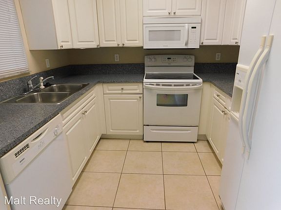 3rd image of 4175 Castilla Cir APT 103
