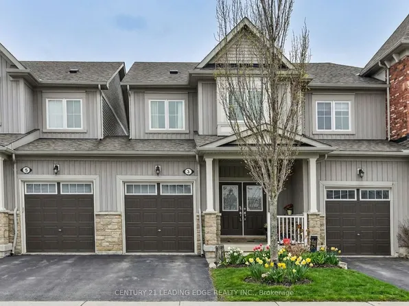 3 Hadleigh Way, Whitby, ON L1M 0L4